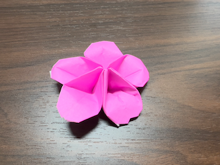 折り紙の桜（立体）