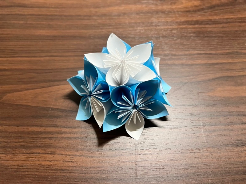 折り紙のくす玉（花）のユニット6個