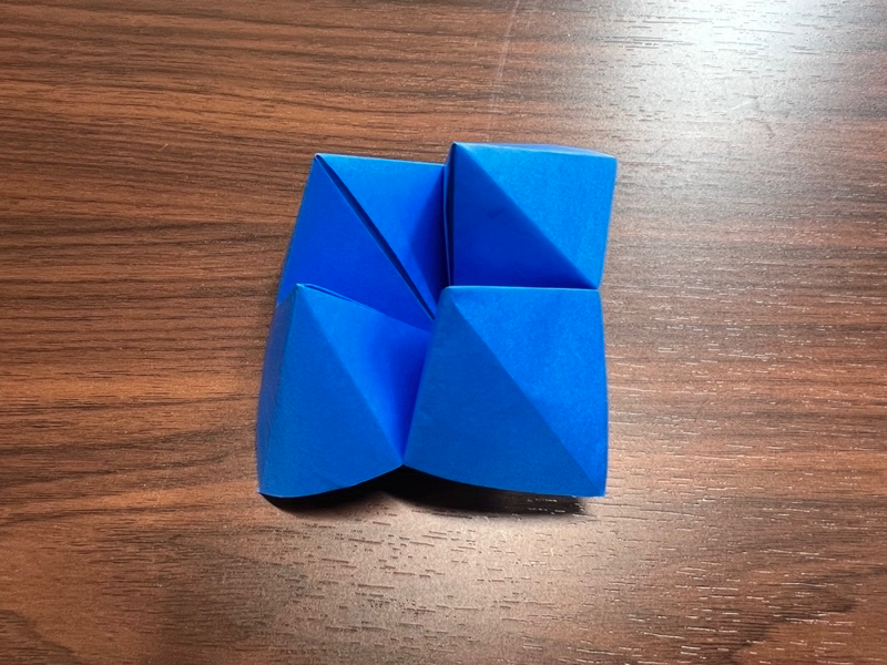 折り紙のパックンチョ