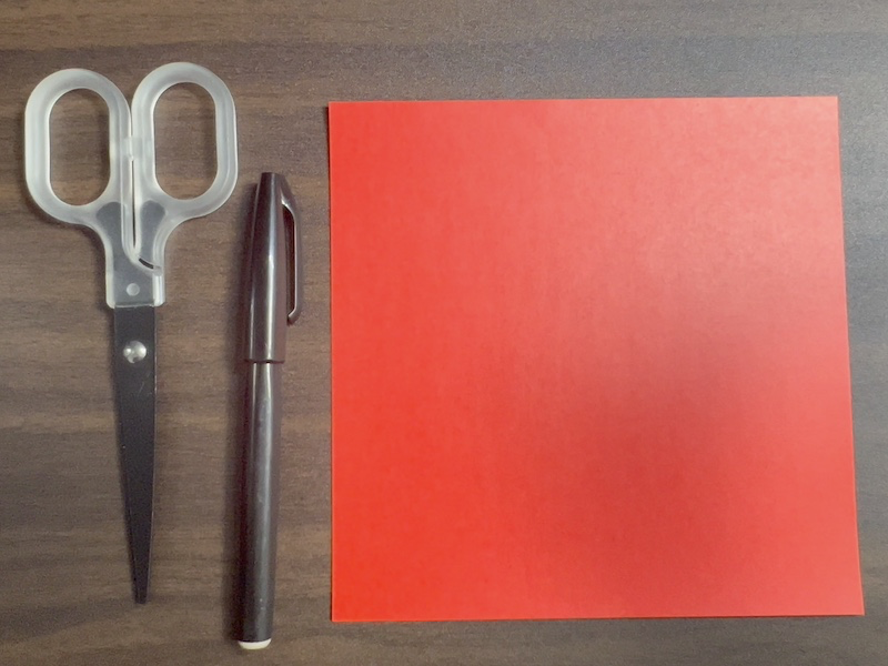彼岸花の折り紙（簡単）の道具