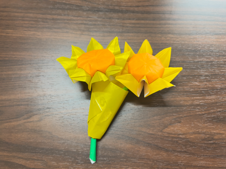 折り紙でひまわりの花束製作！手作り感満載なブーケの作り方