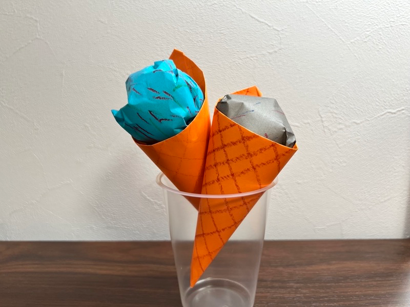 折り紙のアイスクリーム（立体）