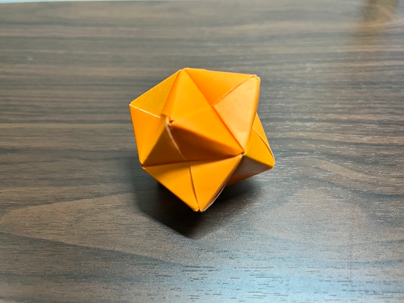 折り紙のくす玉（12枚）